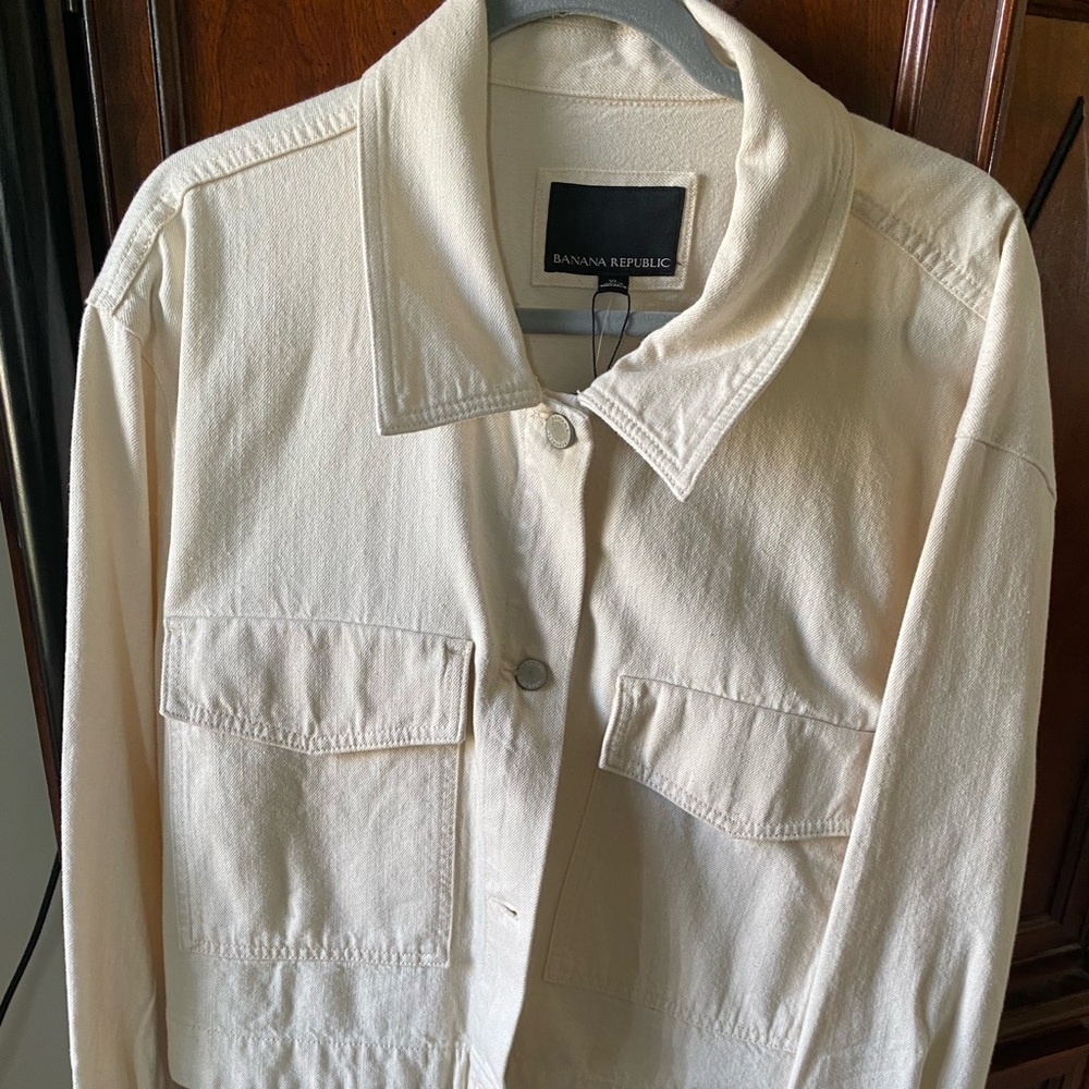 Banana Republic Cropped Utility Denim Jacket XL Cream NWT